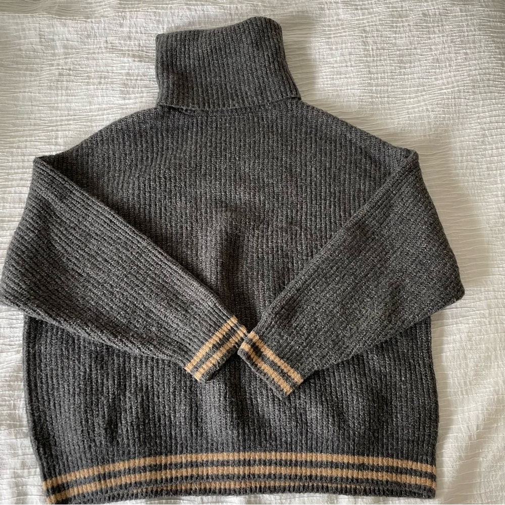 Zara Grey Turtleneck Sweater